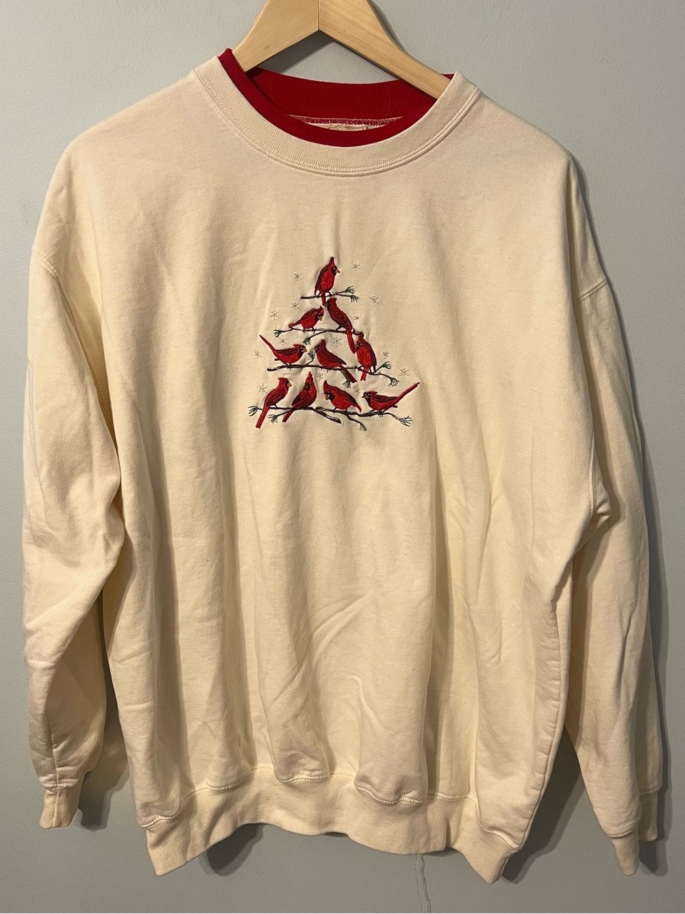 Vintage Cardinal Redbird Crewneck Women’s XL Cream Embroidered Sweatshirt M&C